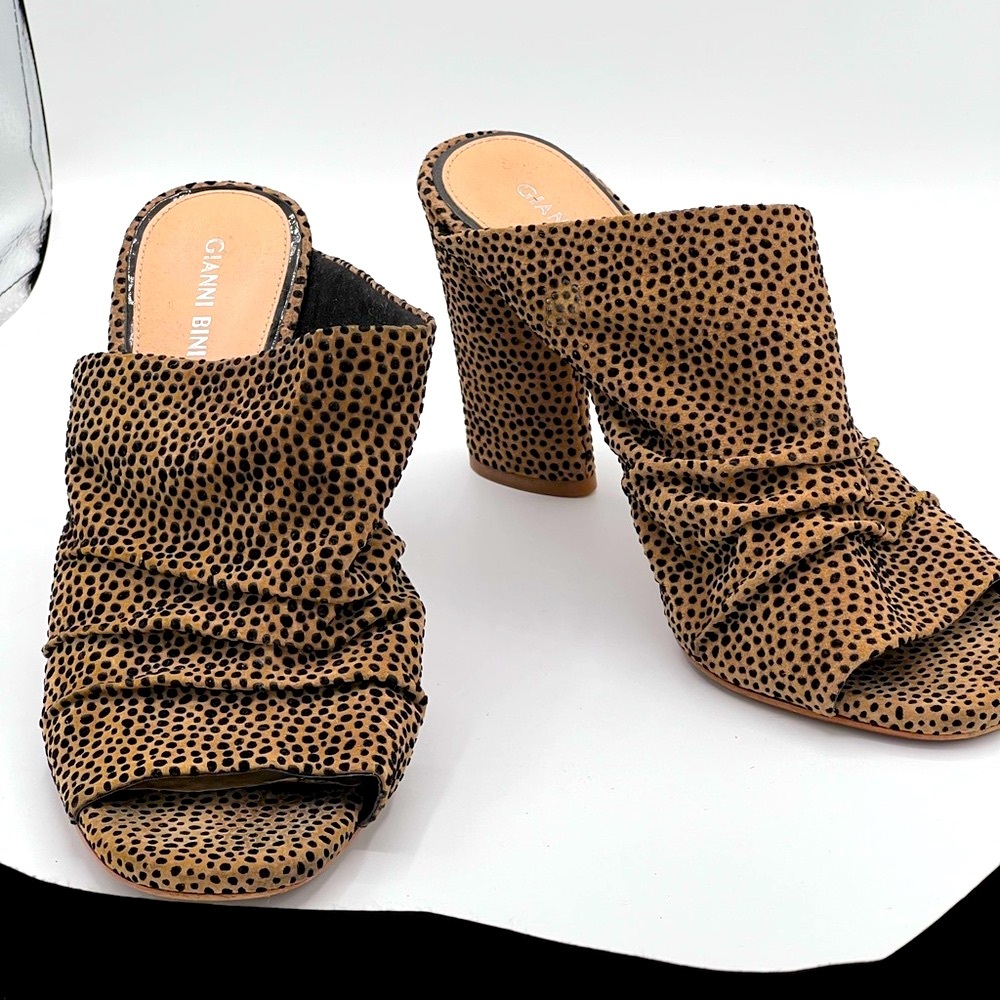 Gianni Bini Suede Mules Block Heel Cheetah Chunky Open Toe Mob Wife 9 Korran